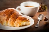 Cappuccino e brioche